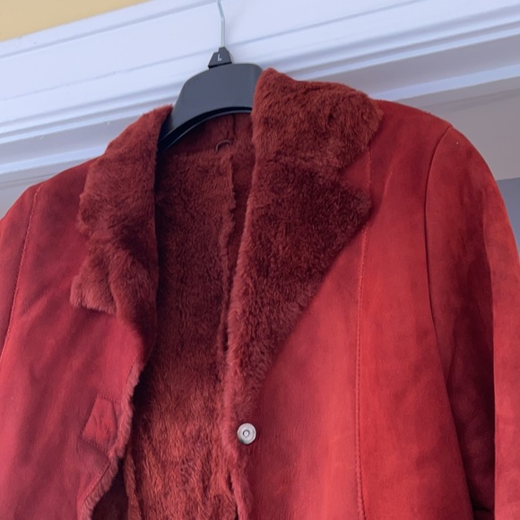 Lightly worn suede and Spanish lamb shearling jacket - Picture 5 of 5